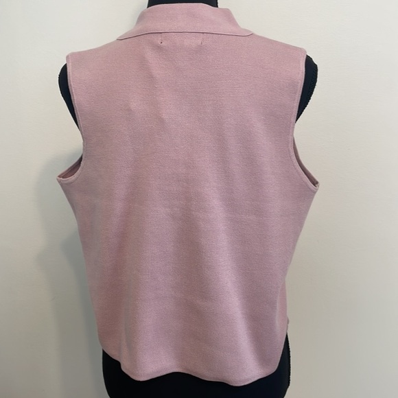 NWT - Truth by Republic Mauve Collared Jewel Button Sleeveless Sweater -… - Picture 3 of 4